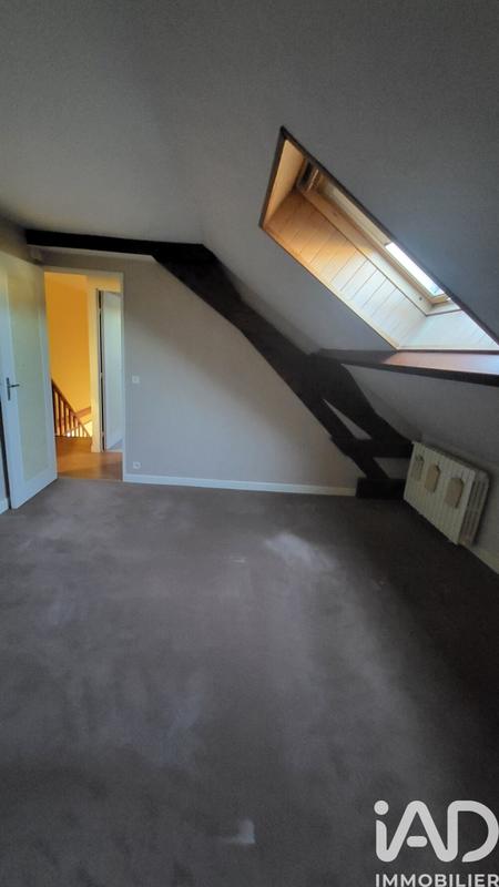 Maison - 99 m² - 6 pièces