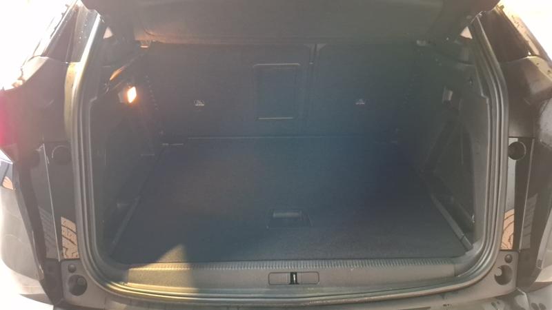 Peugeot 3008 II BlueHDi 130 s&amp;S Eat8 Allure Business