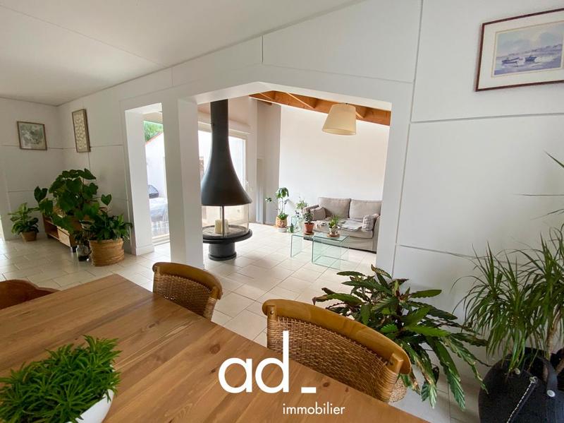 Maison - 150 m² - 6 pièces