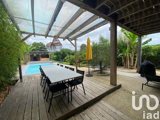 Maison - 183 m² - 8 pièces