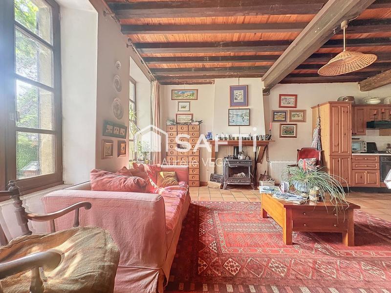 Maison - 225 m² - 6 pièces