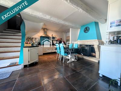 Maison - 230 m² - 10 pièces