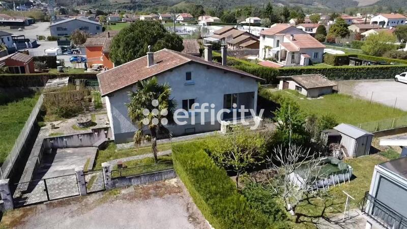 Maison - 121 m² - 5 pièces