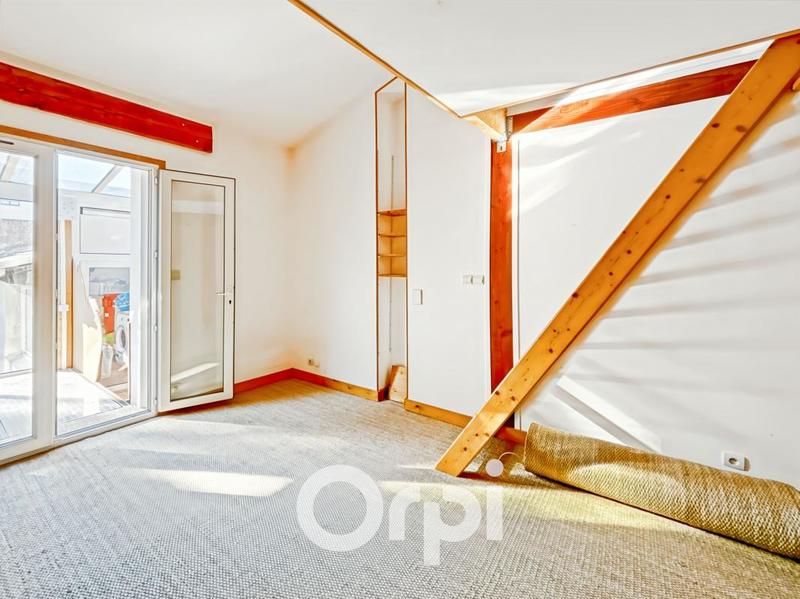 Maison - 159 m² - 6 pièces