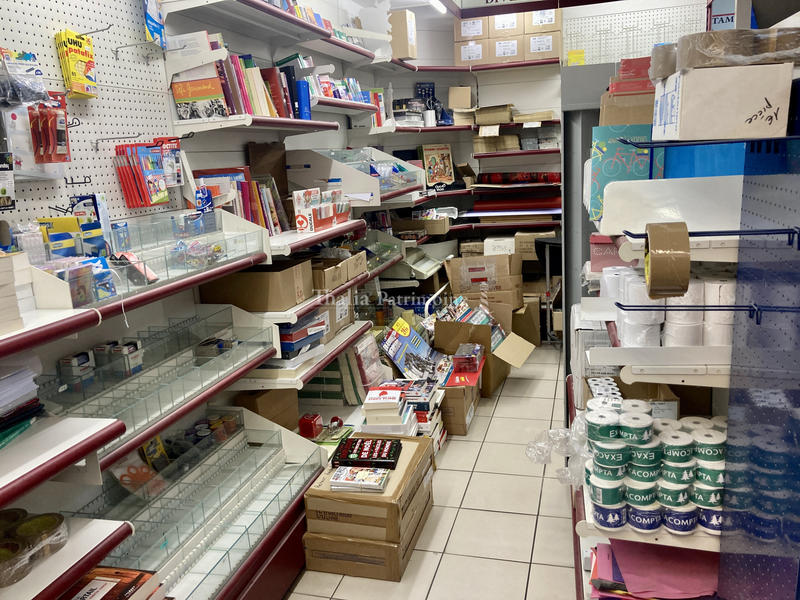 Fonds de commerce - Magasins - 120 m²