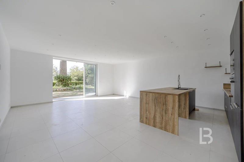 Appartement - 122 m² - 3 pièces