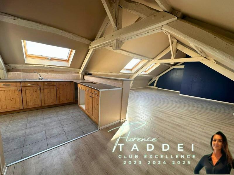 Appartement - 85 m² - 4 pièces