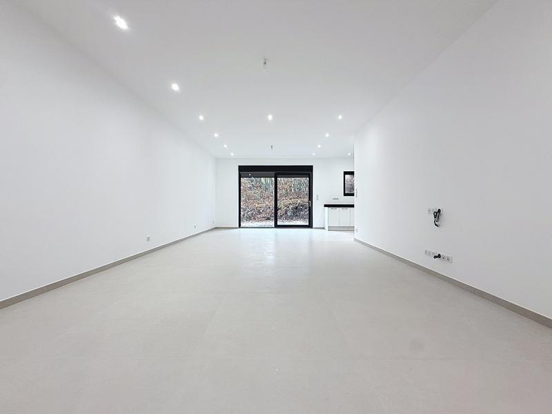 Loft - 105 m² - 3 pièces