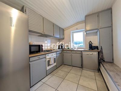 Appartement - 91 m² - 3 pièces