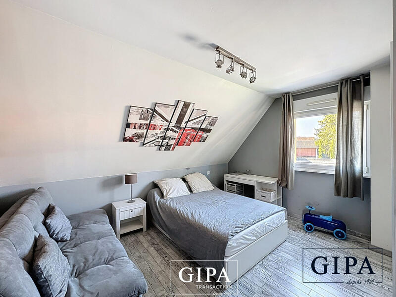 Maison ancienne - 136 m² - 7 pièces