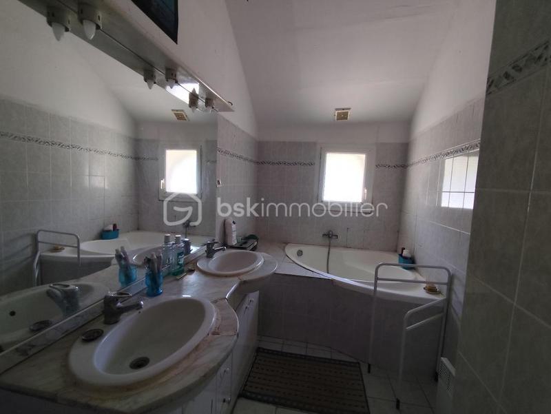 Maison de village - 108 m² - 5 pièces