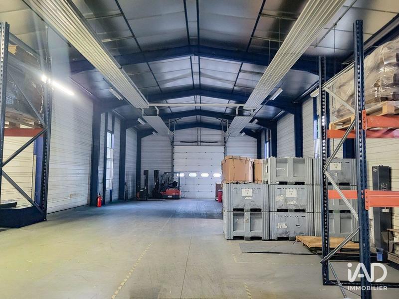 Local commercial - 920 m²