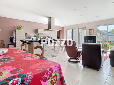 Maison - 123 m² - 6 pièces