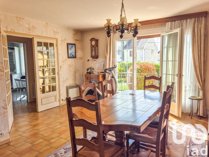 Maison - 134 m² - 7 pièces