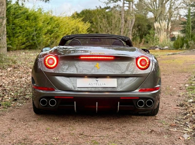 Ferrari California t V8 3.9 560ch