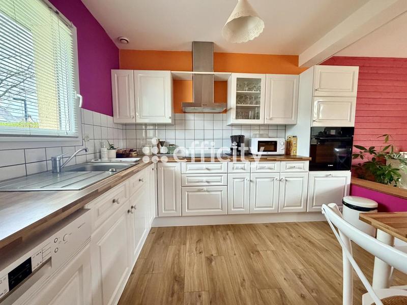 Pavillon - 100 m² - 6 pièces