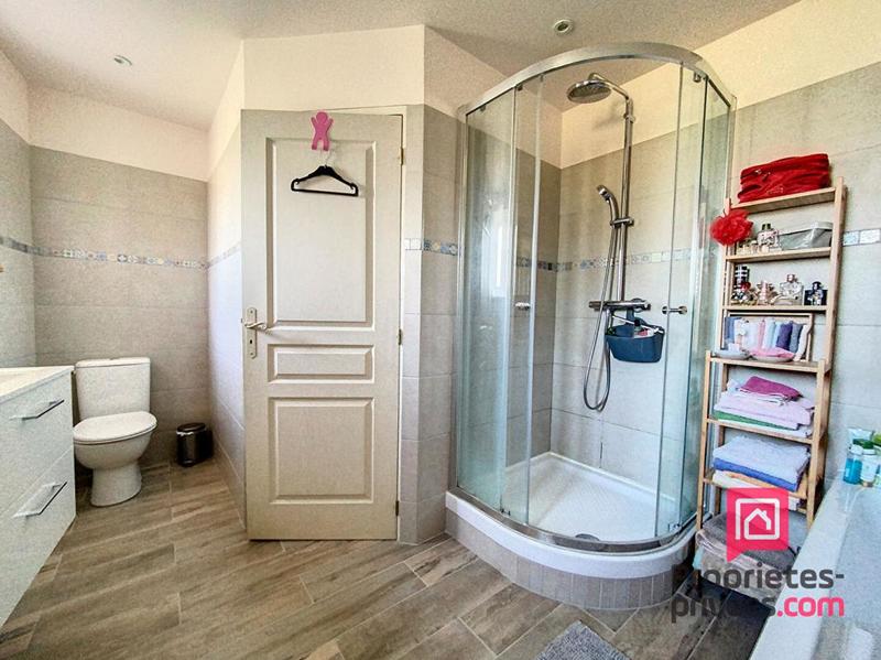 Maison - 138 m² - 7 pièces