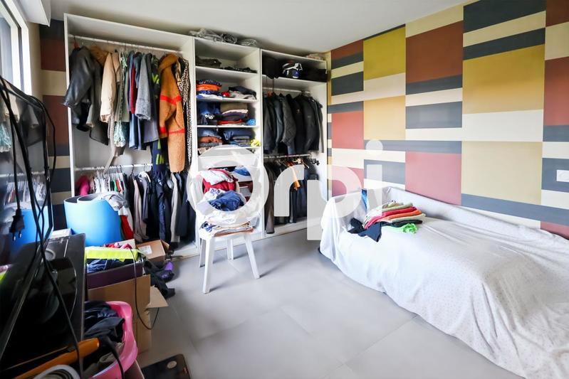 Maison - 143 m² - 6 pièces