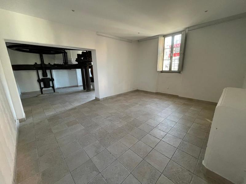 Immeuble - 270 m² - 11 pièces