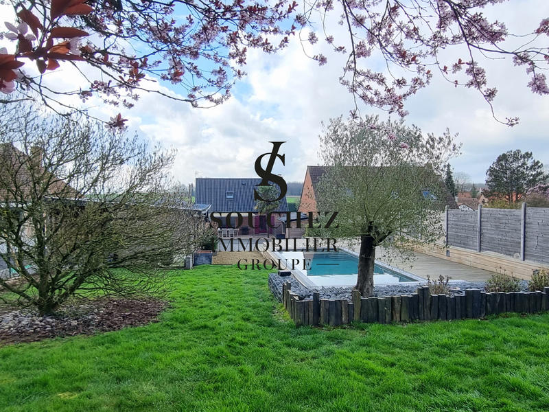 Maison - 110 m² - 6 pièces