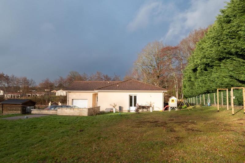 Pavillon - 153 m² - 6 pièces