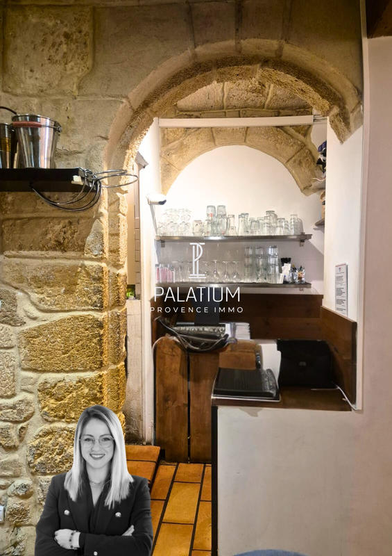 Fonds de commerce - 90 m²