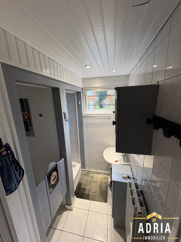 Maison - 93 m² - 4 pièces