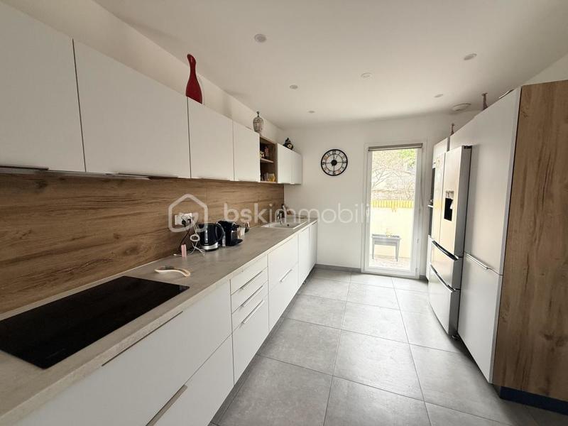 Villa - 90 m² - 4 pièces