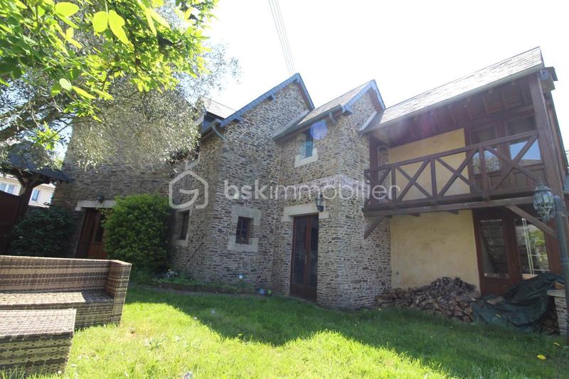 Maison en pierre - 193 m² - 7 pièces
