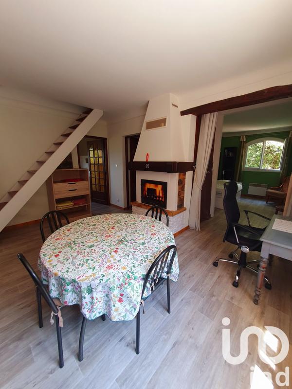 Maison - 198 m² - 8 pièces