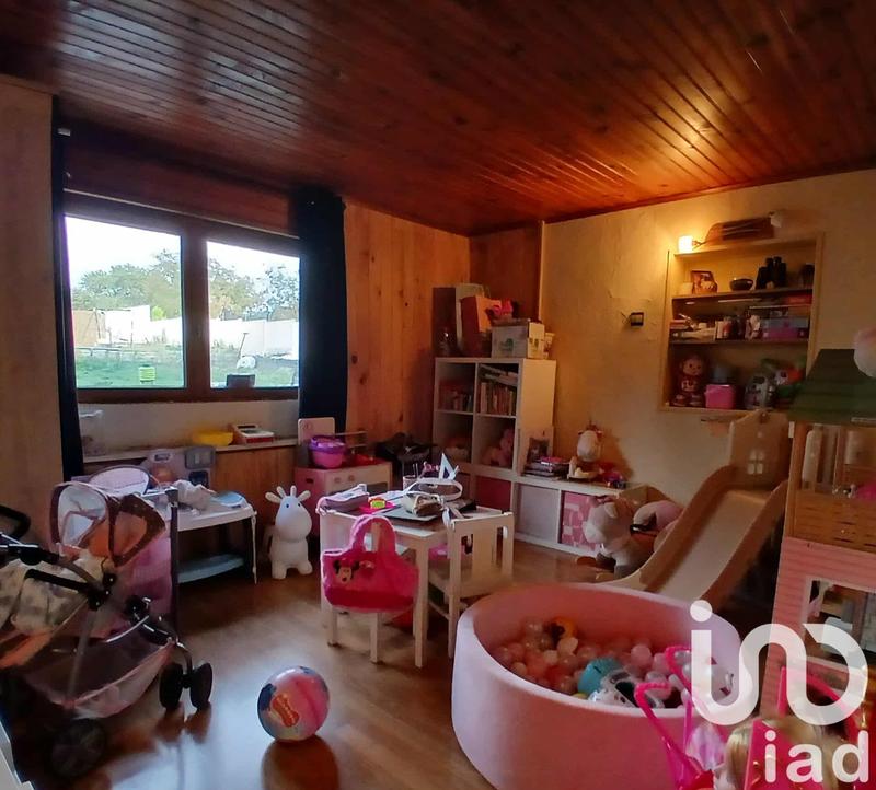 Maison - 141 m² - 10 pièces