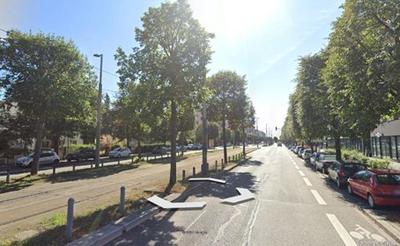 Fonds de commerce - Local commercial - 140 m²