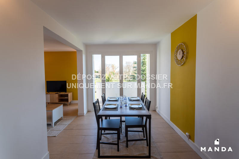 Chambre - 11 m² - 5 pièces