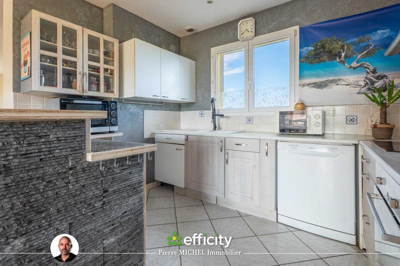 Villa - 102 m² - 4 pièces