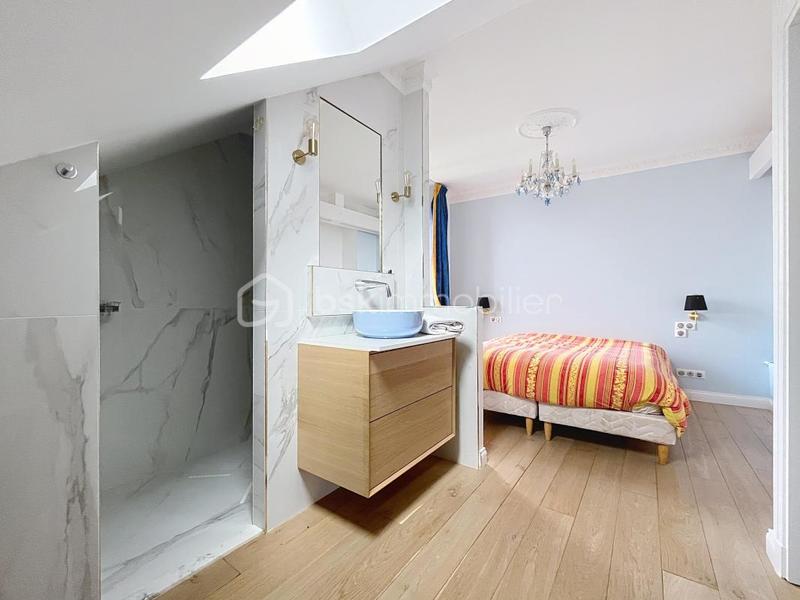 Maison de maîtres - 181 m² - 7 pièces