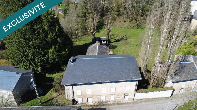 Maison - 400 m² - 12 pièces