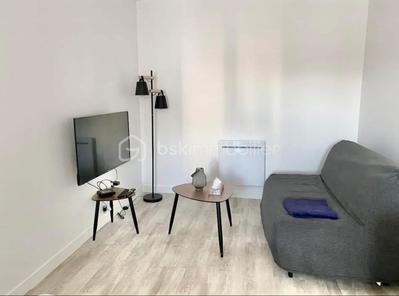 Studio - 41 m² - 4 pièces