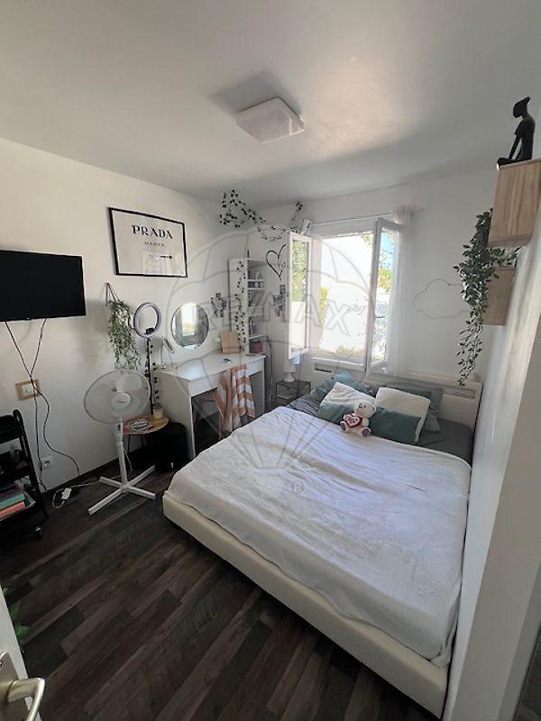 Maison - 144 m² - 7 pièces