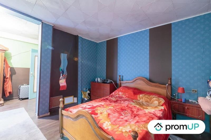 Maison - 110 m² - 4 pièces