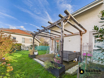 Appartement - 90 m² - 4 pièces