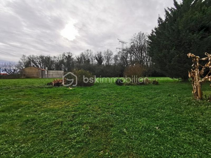 Maison - 292 m² - 14 pièces