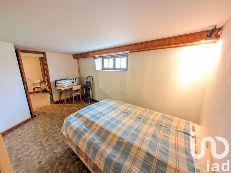 Maison - 99 m² - 5 pièces