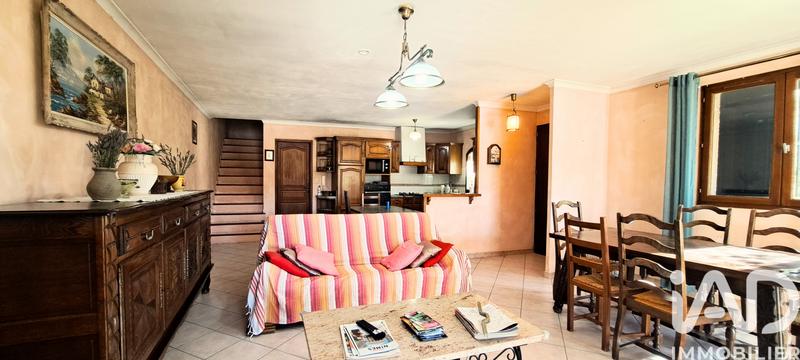 Maison - 103 m² - 5 pièces