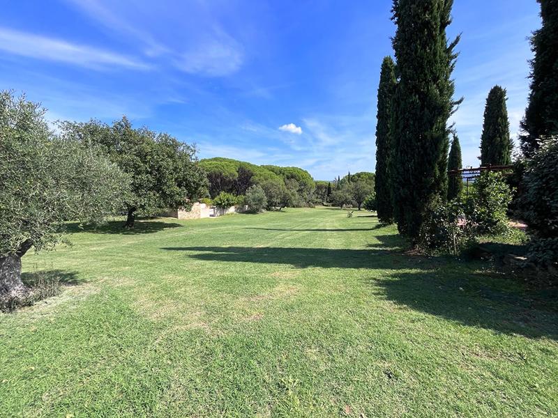 Villa - 200 m² - 6 pièces