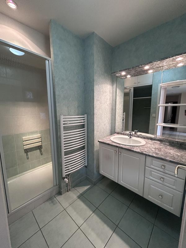 Appartement - 76 m² - 3 pièces