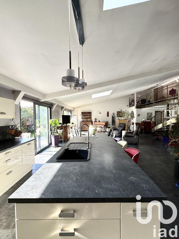 Maison - 190 m² - 4 pièces