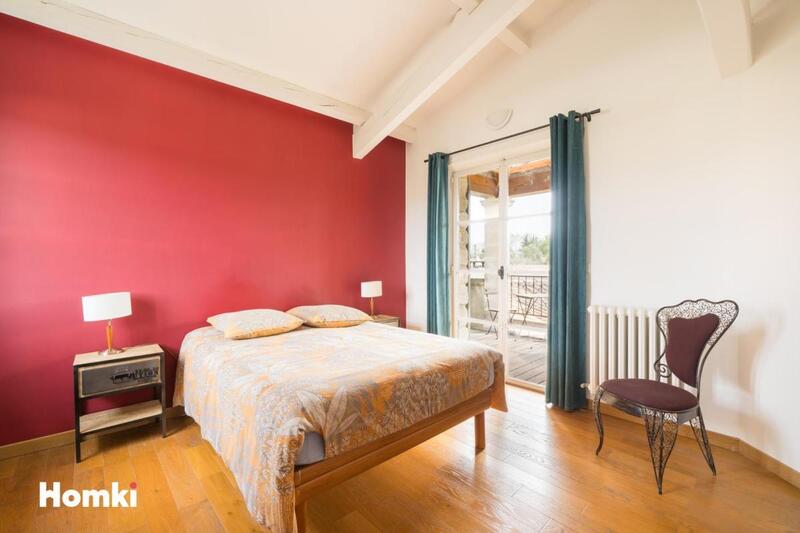 Maison - 180 m² - 7 pièces