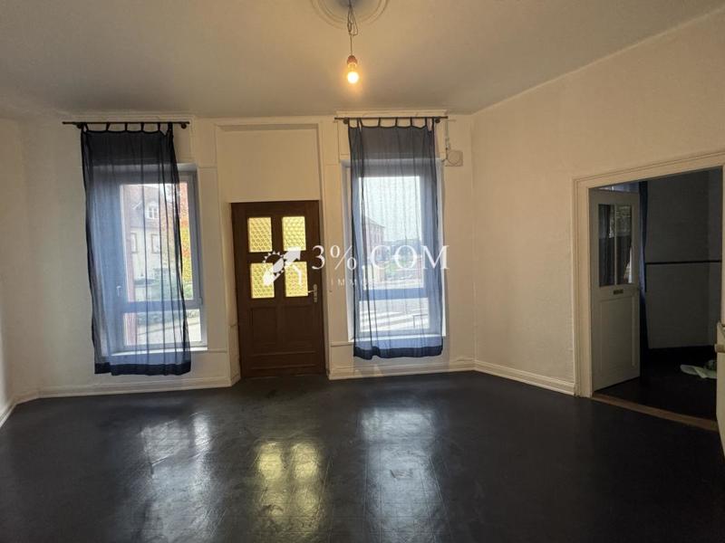 Immeuble - 147 m² - 6 pièces