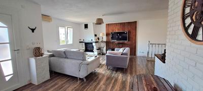 Villa - 166 m² - 6 pièces