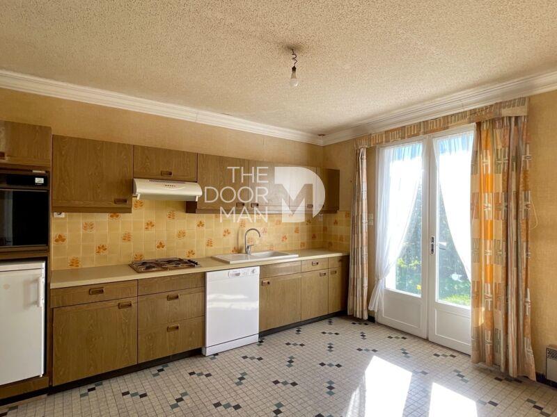 Maison - 90 m² - 5 pièces